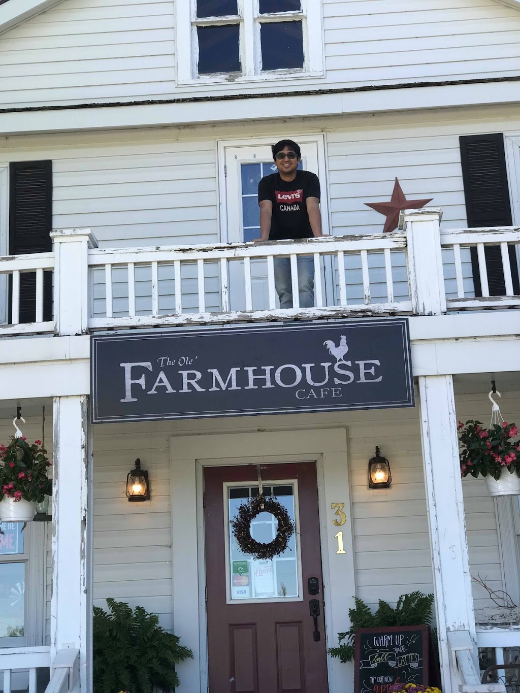 The Ole Farmhouse Café | Rosenort, MB R0G 1W0, Canada | Phone: (204) 746-3333