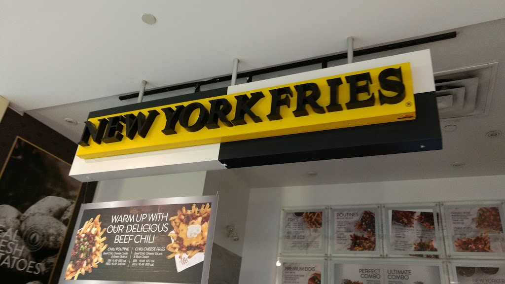 New York Fries - Oakville Place | 240 Leighland Ave Unit FC8, Oakville, ON L6H 3H6, Canada | Phone: (905) 842-8583