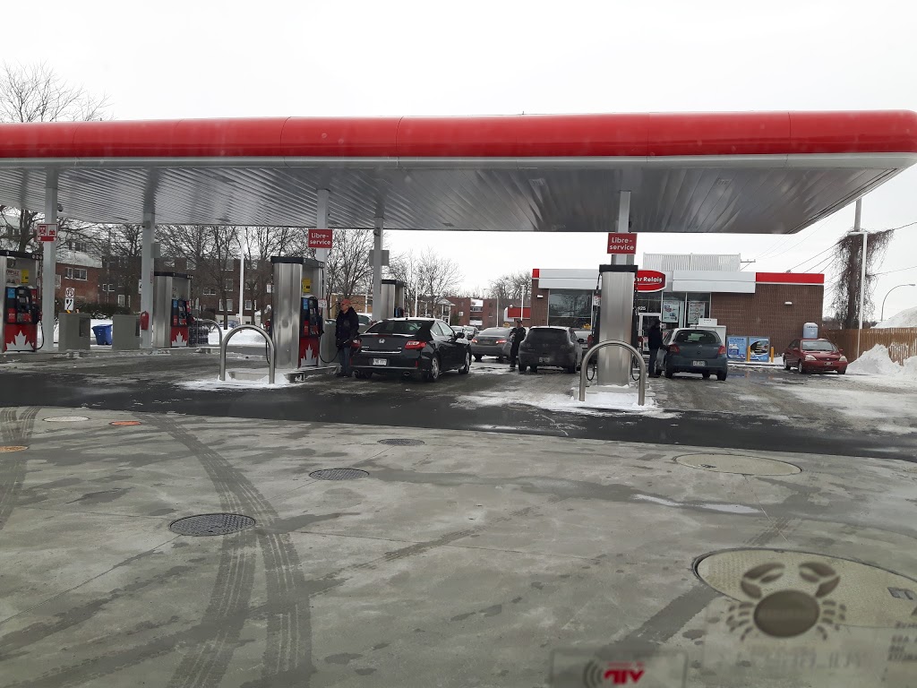 Petro-Canada | 425 Rue Samuel de Champlain, Boucherville, QC J4B 1P7, Canada | Phone: (450) 449-6011