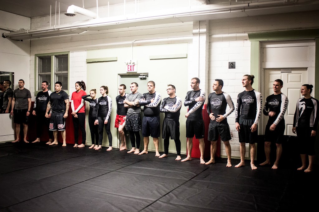 Limitless Brazilian Jiujitsu + Kickboxing | 99 Dufferin Ave, Trenton, ON K8V 5E2, Canada | Phone: (613) 827-7401