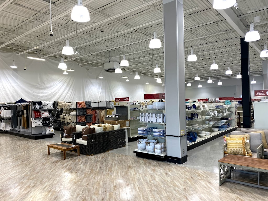 Marshalls & HomeSense | 150 First St, Orangeville, ON L9W 3T7, Canada | Phone: (519) 941-1060