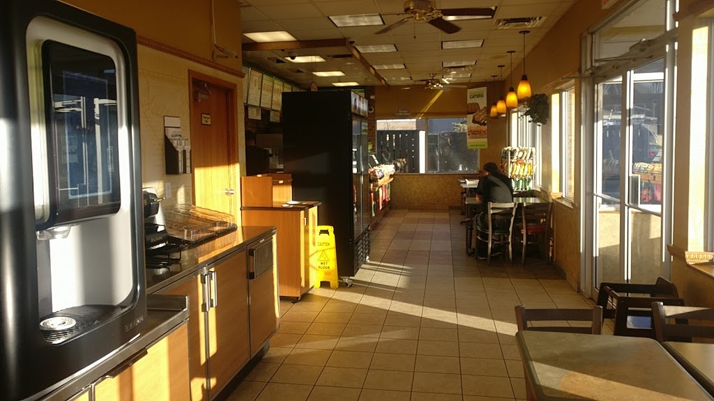 Subway | 124 E Chestermere Dr, Chestermere, AB T1X 1M1, Canada | Phone: (403) 248-7022