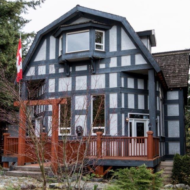 Squamish Bed and Breakfast | 40402 Skyline Dr, Garibaldi Highlands, BC V0N 1T0, Canada | Phone: (604) 848-5877