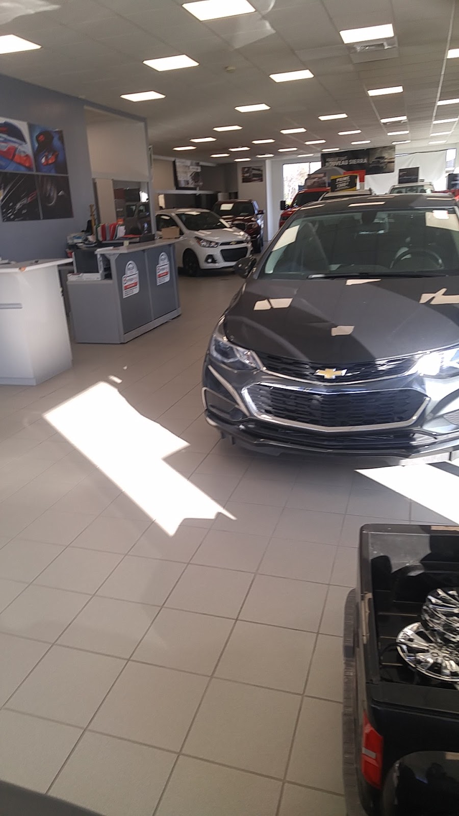 Dolbeau Automobiles Ltée | 1770 Bd Wallberg, Dolbeau-Mistassini, QC G8L 1H8, Canada | Phone: (418) 276-0580