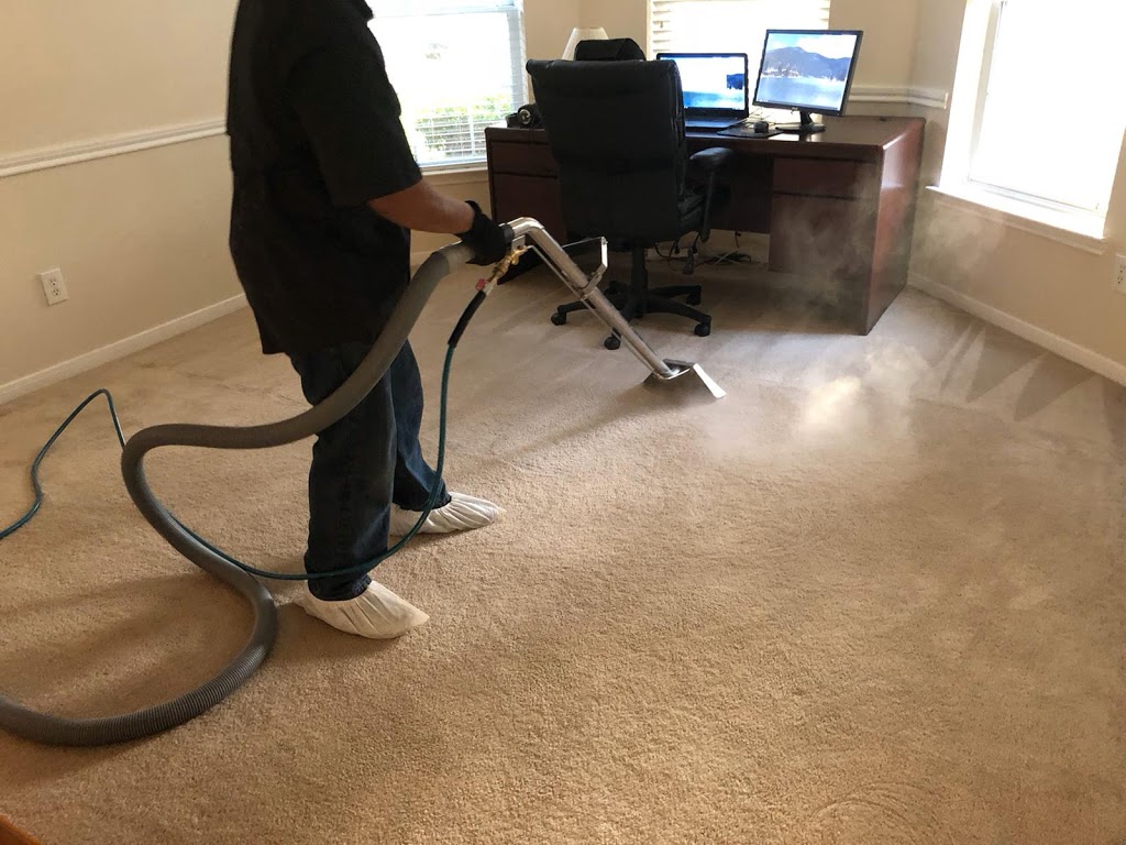 Aurora Carpet Cleaning | 74 Seaton Dr, Aurora, ON L4G 3X1, Canada | Phone: (647) 243-1153