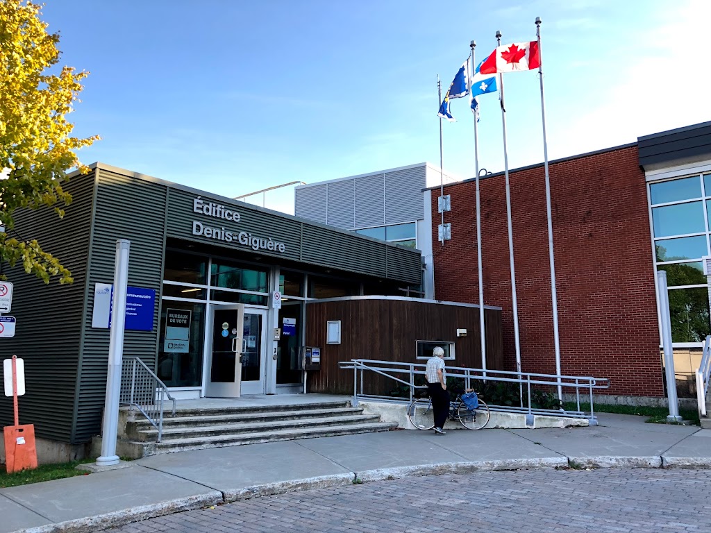 Centre communautaire de lédifice Denis-Giguère | Édifice Denis-Giguère, 305 Rue Racine, Québec, QC G2B 1E7, Canada | Phone: (418) 641-6122