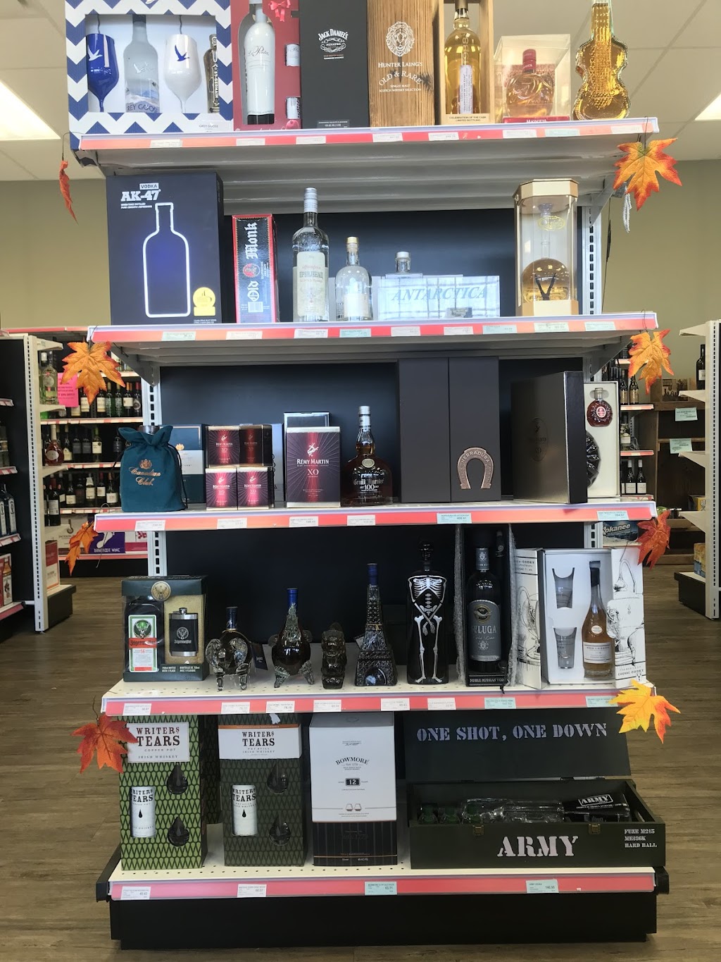 Star Liquor & Wine Boutique | 180 Marina Dr #113, Chestermere, AB T1X 0R9, Canada | Phone: (587) 470-0405