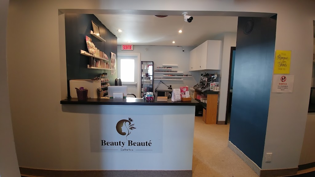 V Beauté | 4483 Blvd. Samson, Laval, QC H7W 2H2, Canada | Phone: (514) 586-9233