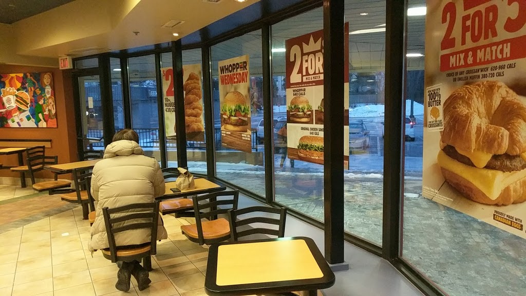 Burger King | 4141 Dixie Rd, Mississauga, ON L4W 1V5, Canada | Phone: (905) 624-1664