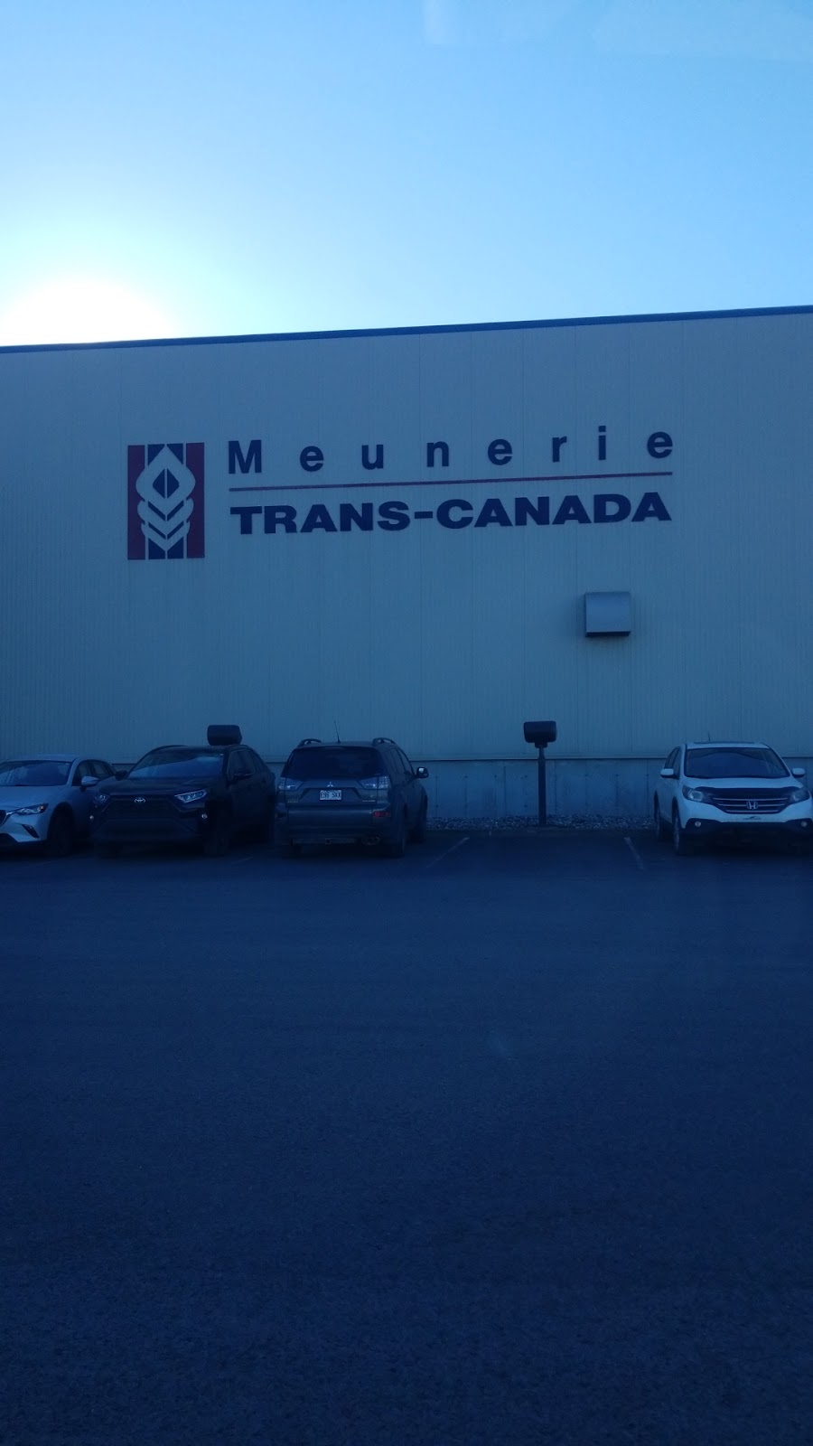 Meunerie Trans-Canada Inc | 940 Rue du Ferblantier, Pintendre, QC G6C 1W1, Canada | Phone: (418) 833-6333