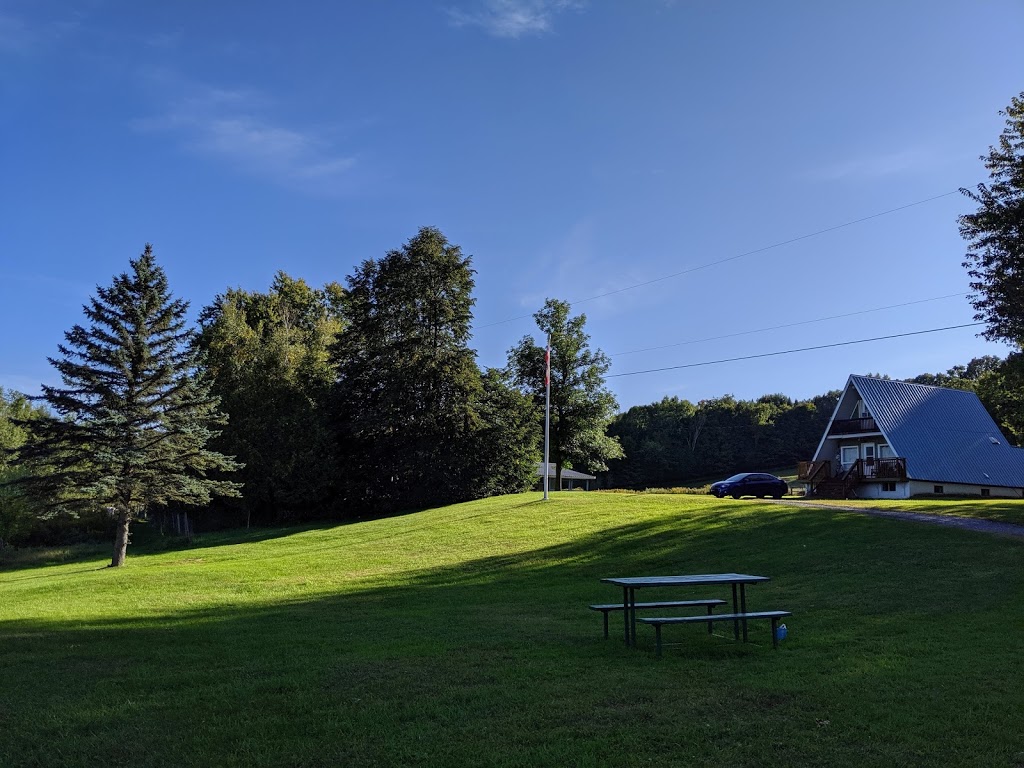 Dunham House | 1964 Chemin Scottsmore, Dunham, QC J0E 1M0, Canada | Phone: (450) 263-3434