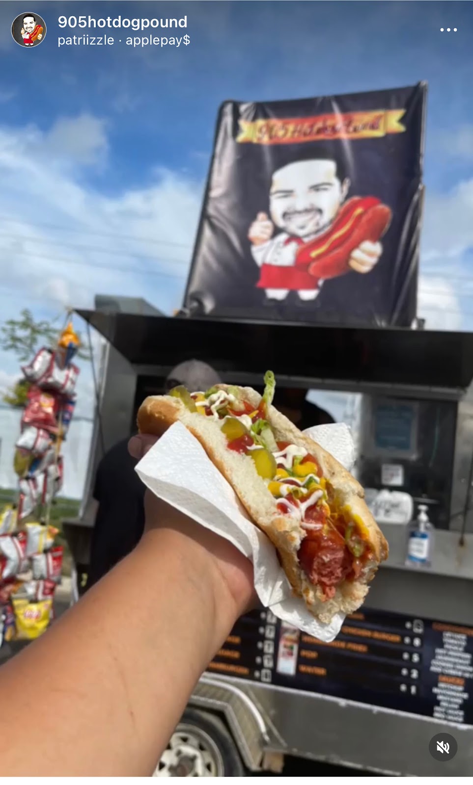 905 Hotdog Pound | 7004 Lundys Ln, Niagara Falls, ON L2G 1V9, Canada | Phone: (289) 990-1912