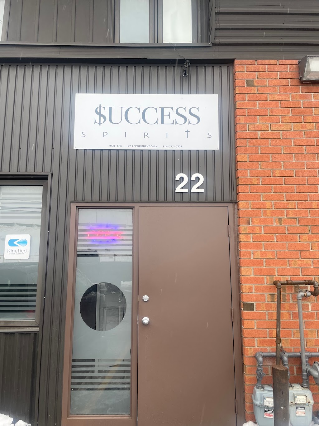 Success spirits | 5330 Canotek Rd Unit 22, Gloucester, ON K1J 9C3, Canada | Phone: (613) 777-7734