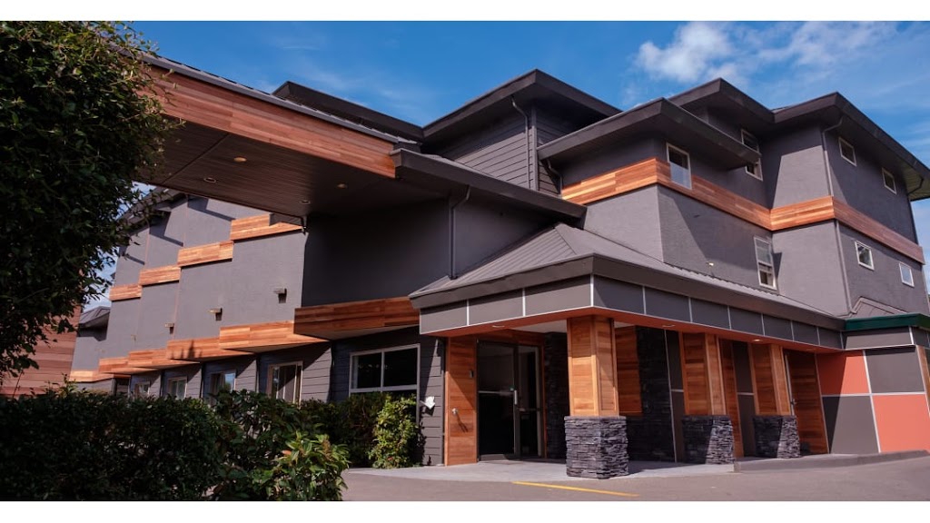 Coast Parksville Hotel | 374 West, Island Hwy W, Parksville, BC V9P 1K8, Canada | Phone: (250) 248-2334