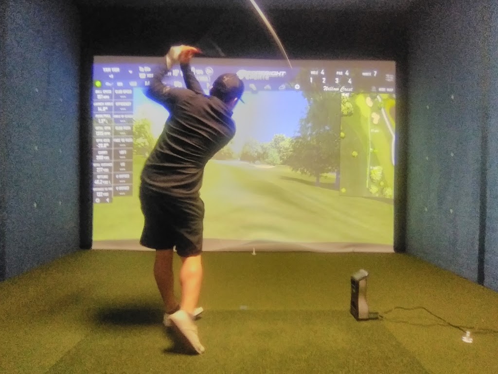 Squamish golf simulators | 1201 Commercial Way Unit #401, Squamish, BC V8B 0H8, Canada | Phone: (604) 390-3390