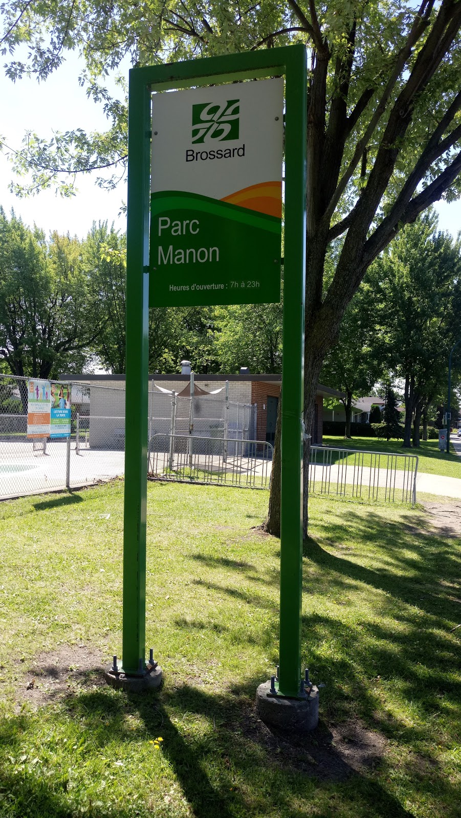 Manon Park | Brossard, QC J4Y 1G5, Canada