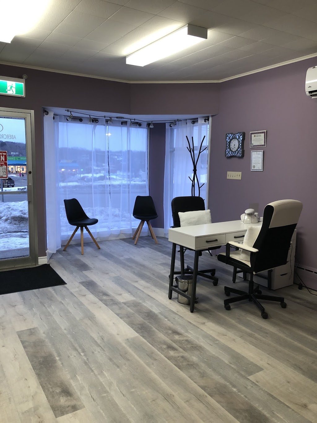 SV Nail Studio | 34 Abercrombie Rd, New Glasgow, NS B2H 1K2, Canada | Phone: (902) 759-3797