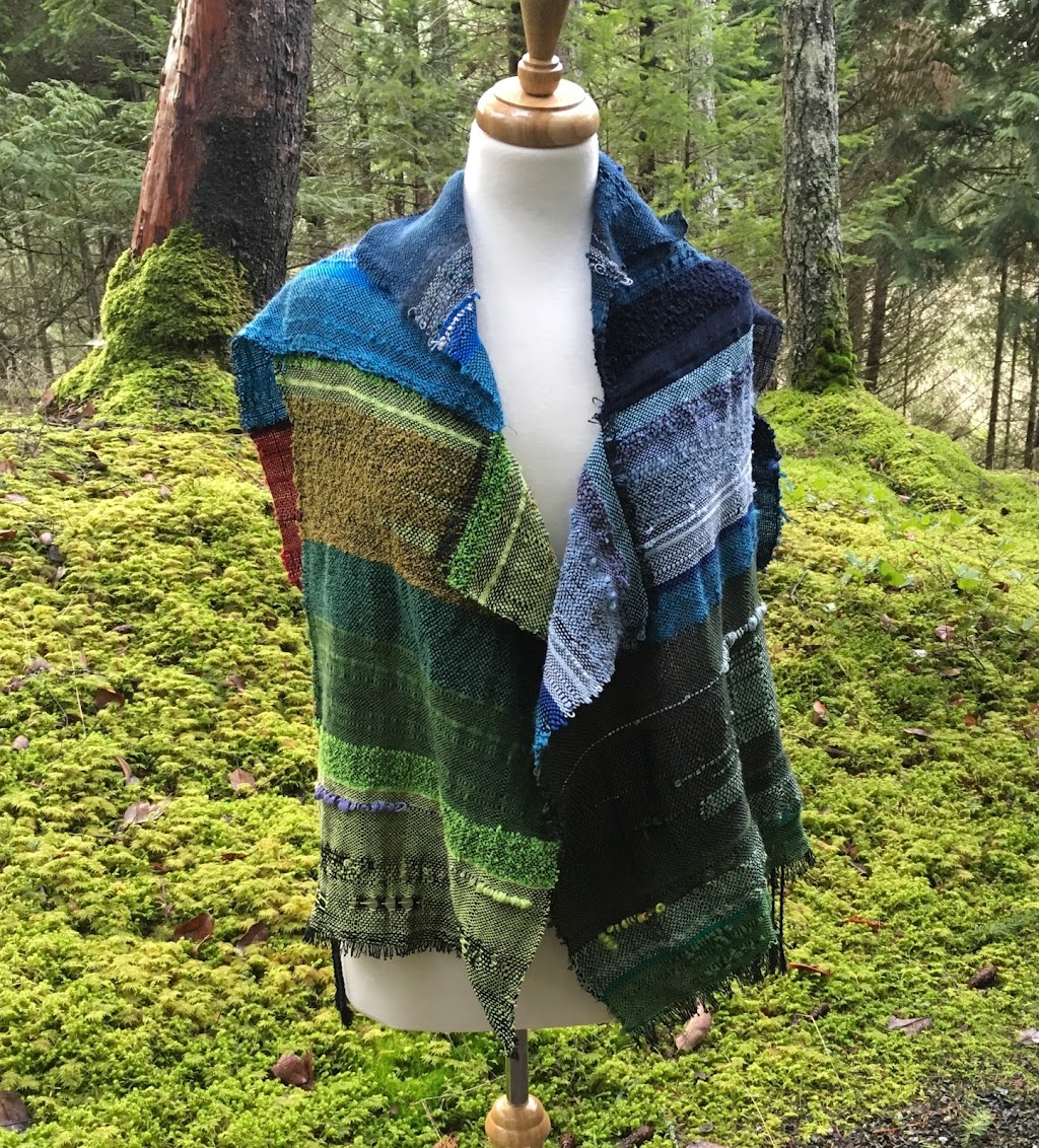 Saori Salt Spring Weaving Studio | 201 N View Pl, Salt Spring Island, BC V8K 1A9, Canada | Phone: (250) 221-0052