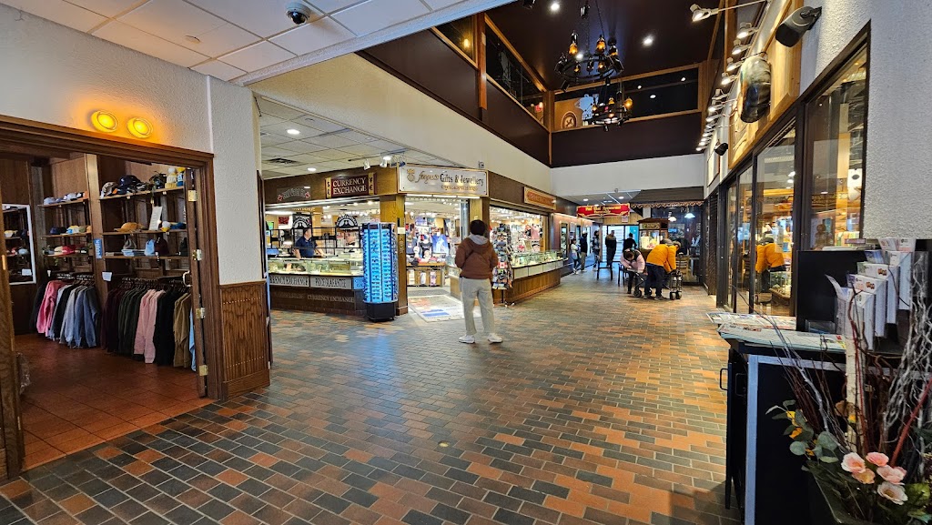 Clock Tower Village Mall | 108 Banff Ave, Banff, AB T1L, Canada | Phone: (403) 762-4698