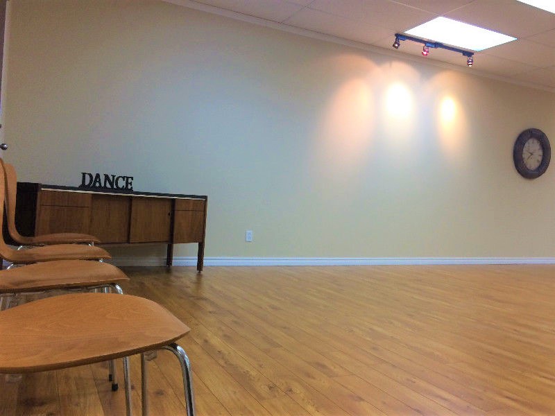 Mississauga Dance Center | 1550 S Gateway Rd Unit 306-308, Mississauga, ON L4W 5G6, Canada | Phone: (647) 994-8288