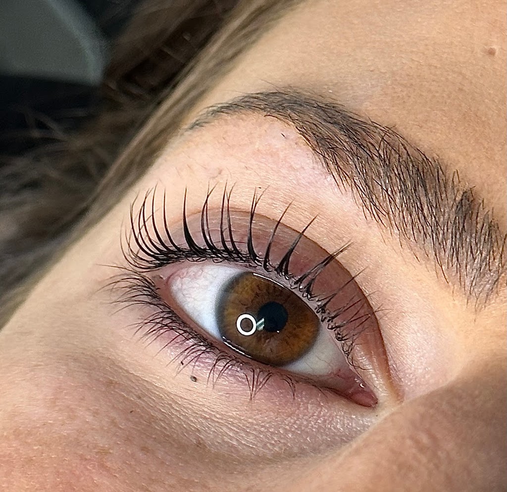 Lash Lift by Vanessa | 2810 Boul Saint-Martin Est, Laval, QC H7E 4V6, Canada | Phone: (514) 704-3944