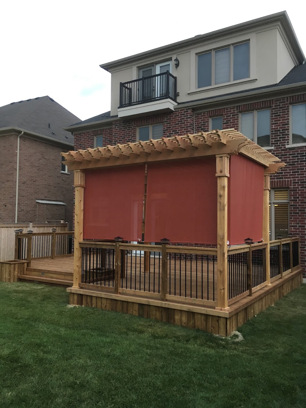 A D Holmes Fence and Deck Ltd | 10381 ON-48, Markham, ON L3P 3J3, Canada | Phone: (647) 464-6113