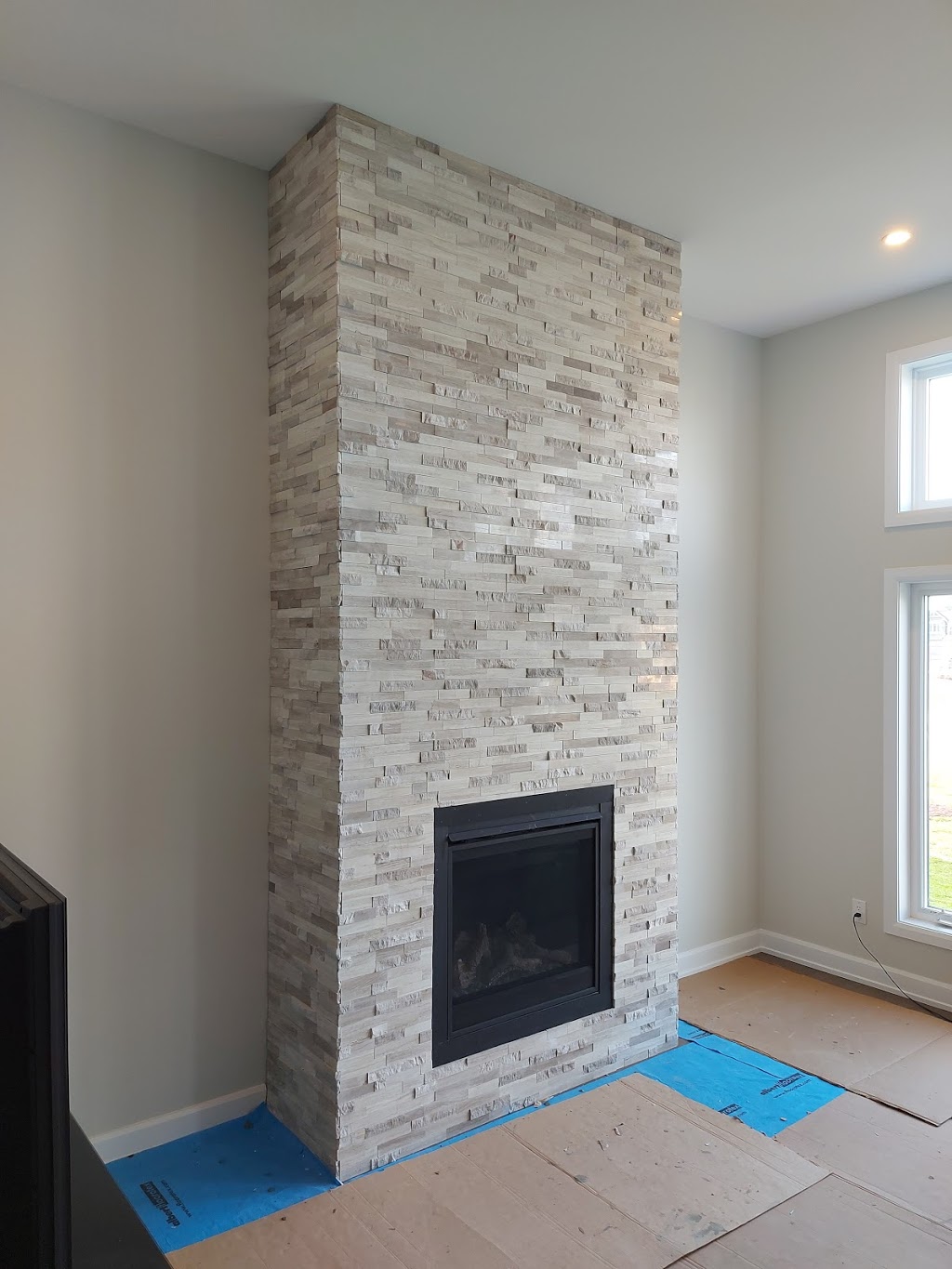 Space Tile | 150 Overberg Way, Stittsville, ON K2S 0V8, Canada | Phone: (416) 276-3825