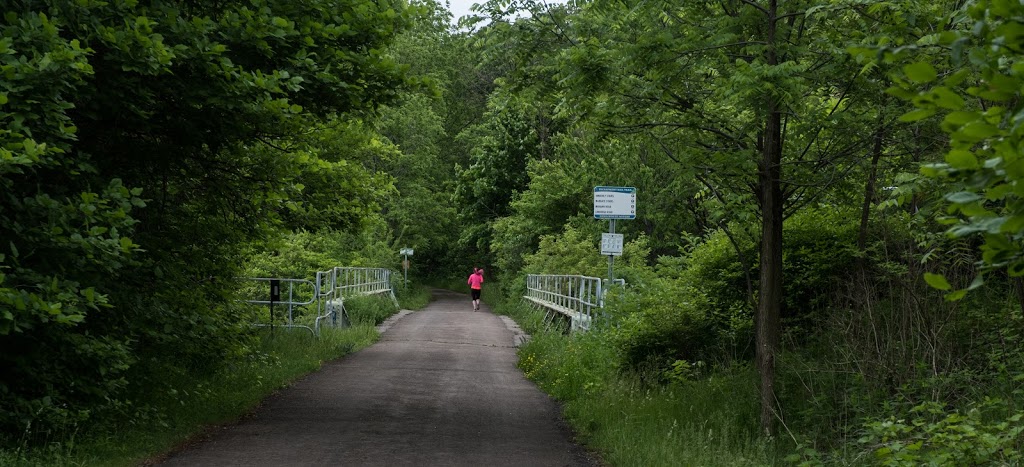 Rail Trail | Mountain Brow Blvd, Hamilton, ON L8T 1A9, Canada