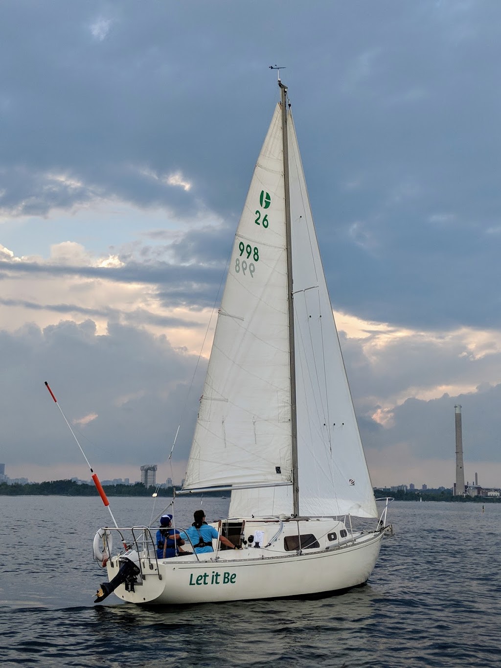 Toronto Hydroplane & Sailing Club | 20 Ashbridges Bay Park Rd, Toronto, ON M4L 3W6, Canada | Phone: (416) 694-6918