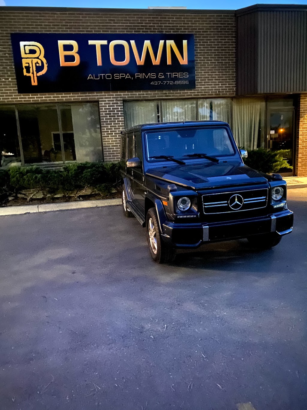 B TOWN SERVICES AND COLLISION | 6435 Dixie Rd Unit 2, Mississauga, ON L5T 1X4, Canada | Phone: (437) 772-8696