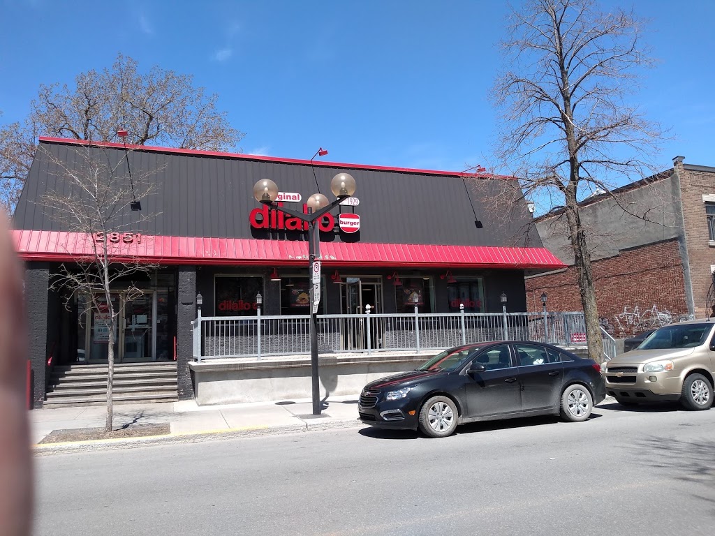 Dilallo burger Original 1929 | 2851 Rue Allard, Montréal, QC H4E 2M1, Canada | Phone: (514) 767-9921