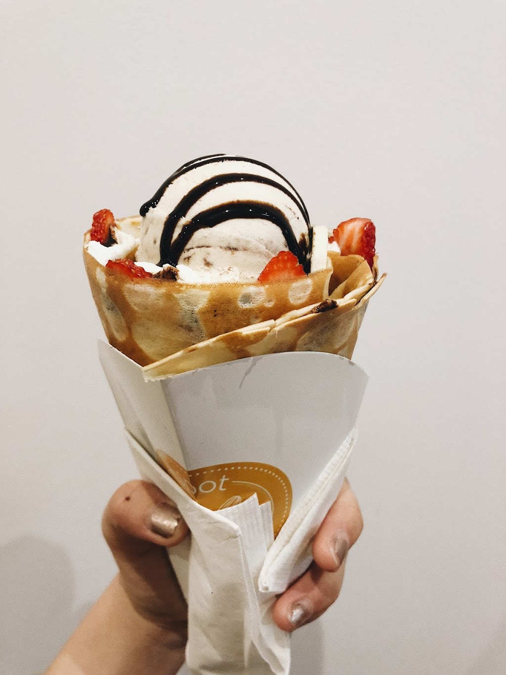 Spot Crepes & Tea | 385 Spadina Ave, Toronto, ON M5T 2G6, Canada | Phone: (647) 345-8018