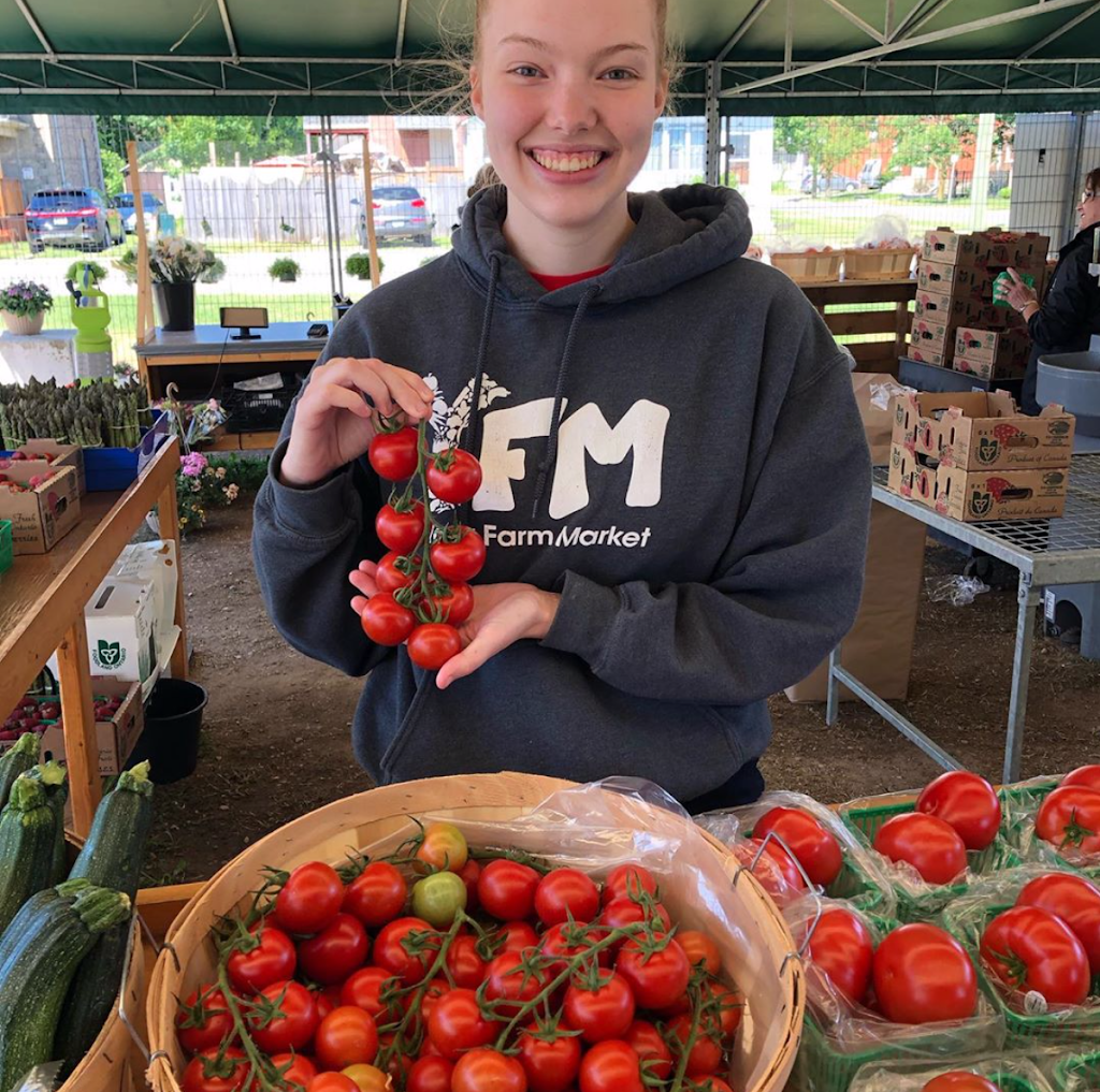 Your Farm Market - Woodstock | 39 Young St, Woodstock, ON N4S 3L6, Canada | Phone: (519) 320-0023