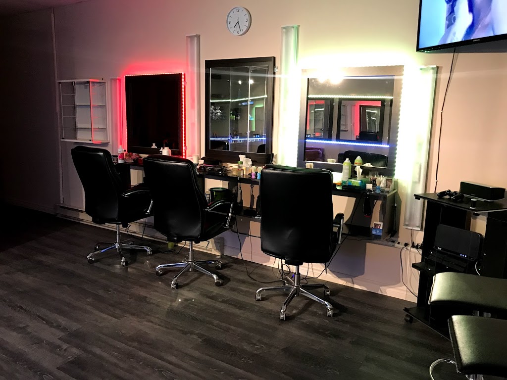 Salonjohnjack | 1901 Avenue Mailloux, Québec, QC G1J 4Z6, Canada | Phone: (581) 985-1890