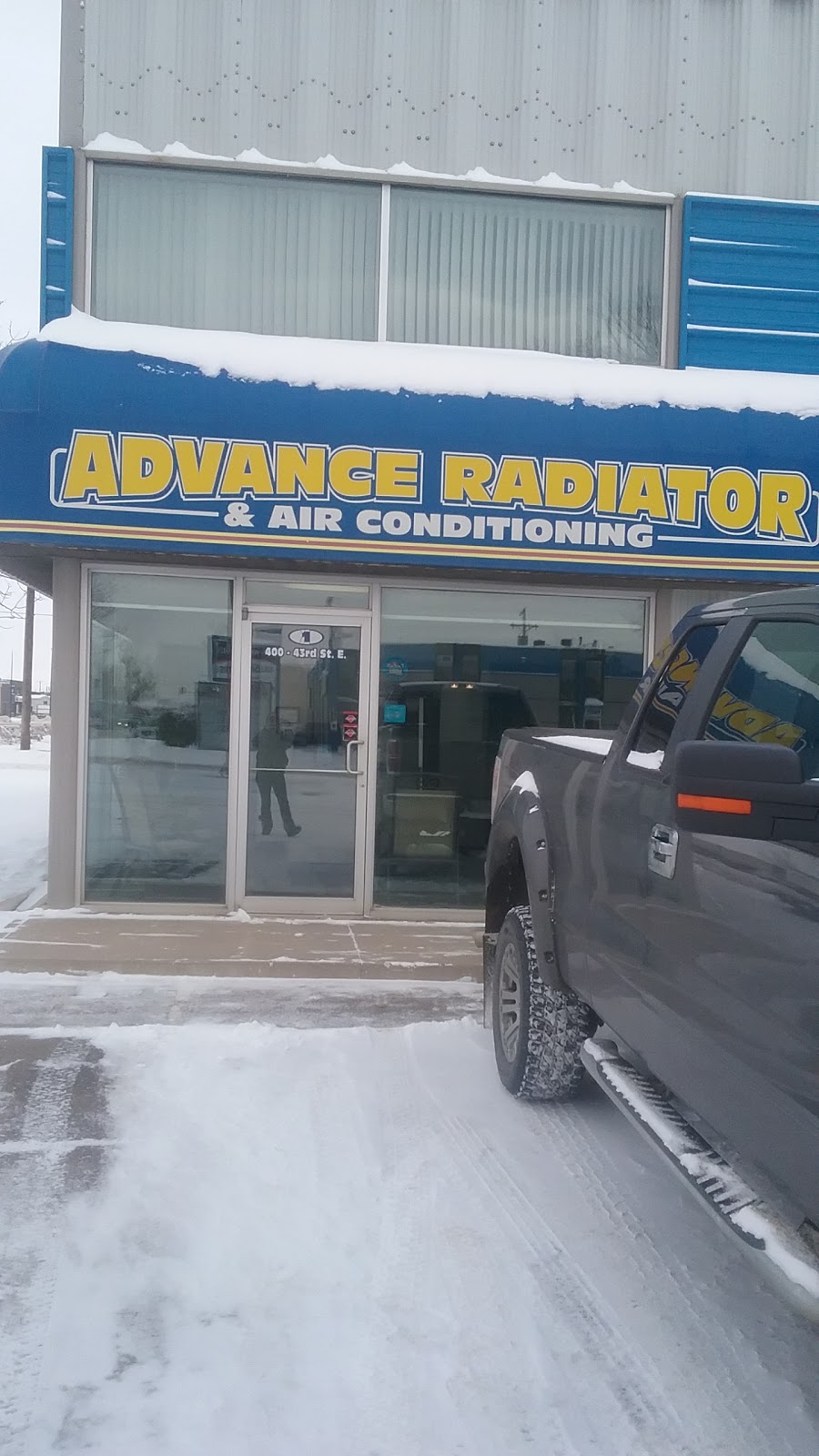 Advance Radiator & Air-Conditioning Ltd | 400 43 St E, Saskatoon, SK S7K 0V6, Canada | Phone: (306) 242-5644