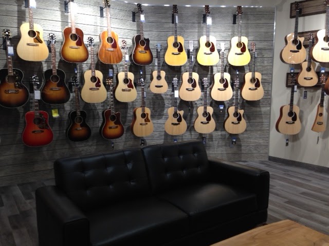 Long & McQuade Musical Instruments | 2762 Princess St, Kingston, ON K7P 2W6, Canada | Phone: (613) 384-9225