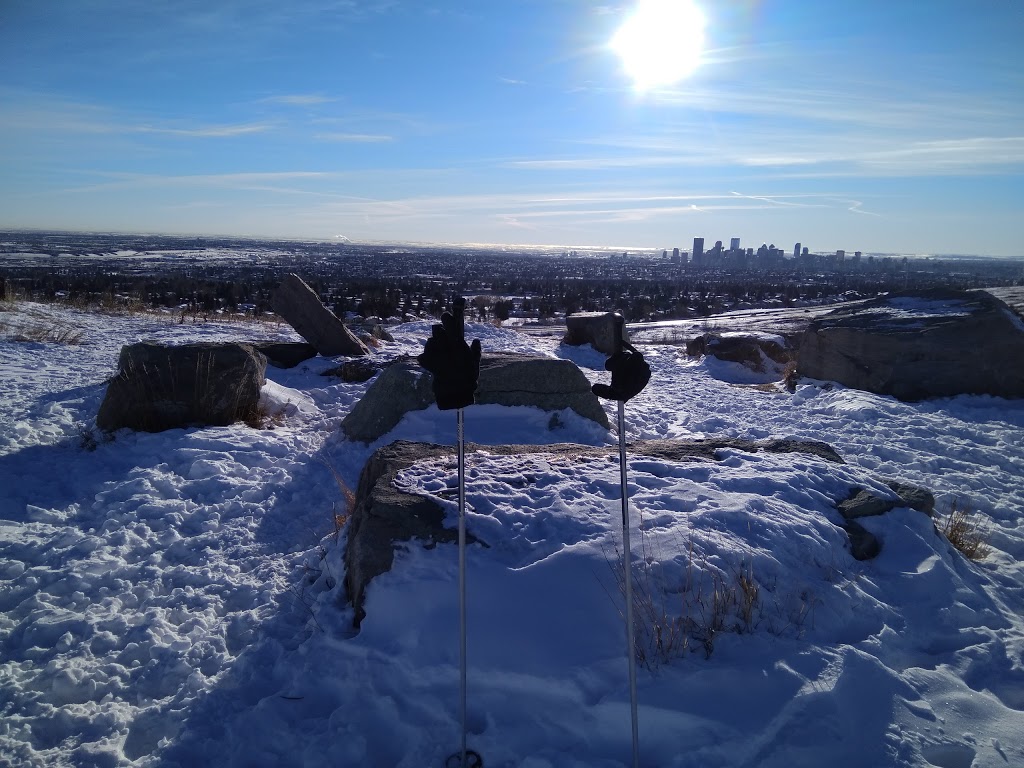 Nose Hill 64 Ave Parking Lot | 6465 14 St NW, Calgary, AB T2K 5R2, Canada