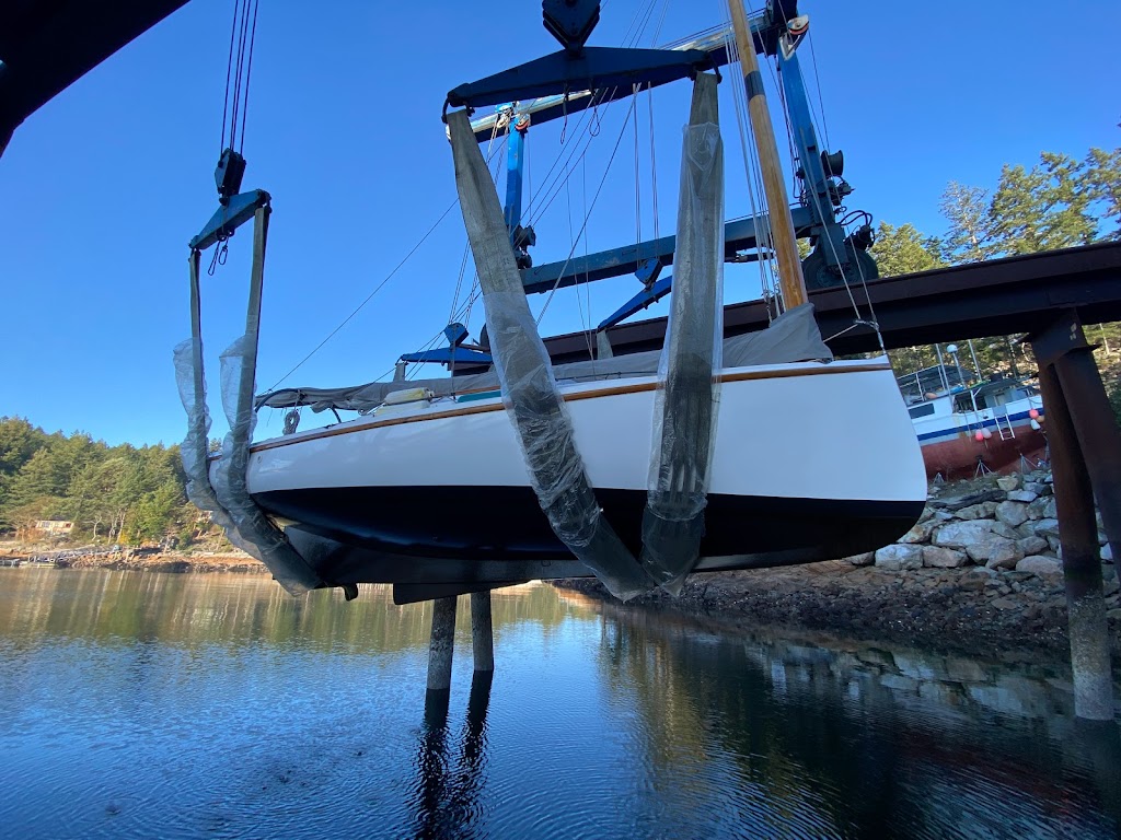 Jacks Boat Yard | 9907 Finn Bay Rd, Lund, BC V0N 2G0, Canada | Phone: (604) 483-3566