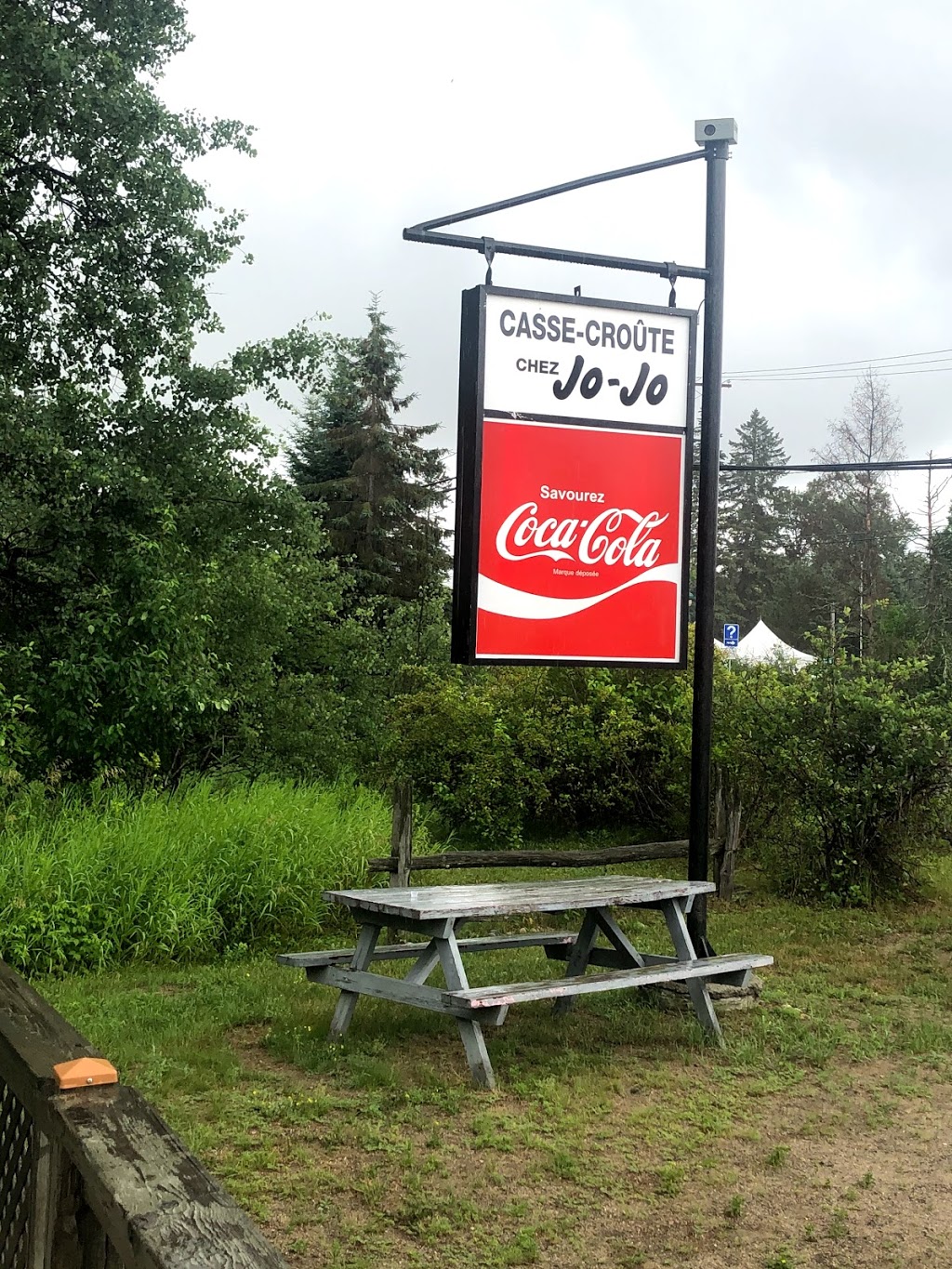 Casse-Croute Chez Jojo | 2143 Chemin du Tour du Lac, Nominingue, QC J0W 1R0, Canada | Phone: (819) 278-4774