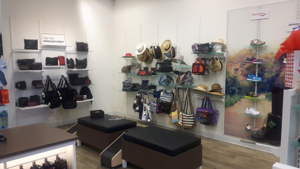 Becker Shoes Sudbury | 110 Donna Dr Unit 4, Sudbury, ON P3B 4K6, Canada | Phone: (705) 524-2147