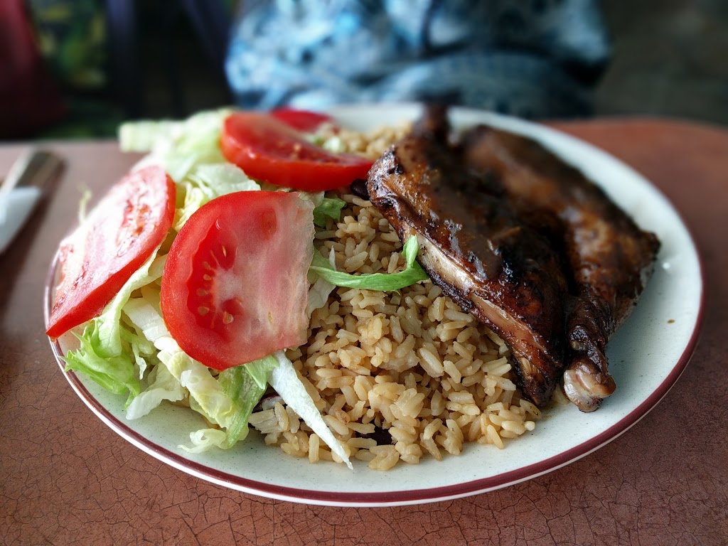 Deens Caribbean Restaurant | 205 Marion St, Winnipeg, MB R2H 0T5, Canada | Phone: (204) 233-2208