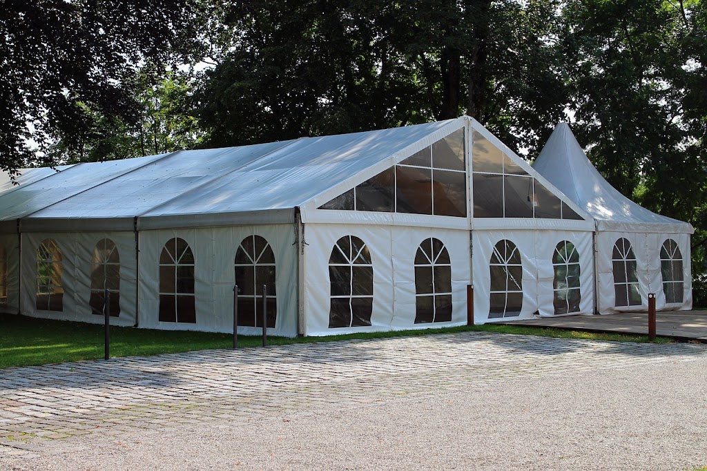 Premier Tent Rental | 13951 Tallon Pl, Surrey, BC V3V 5X9, Canada | Phone: (604) 644-5686