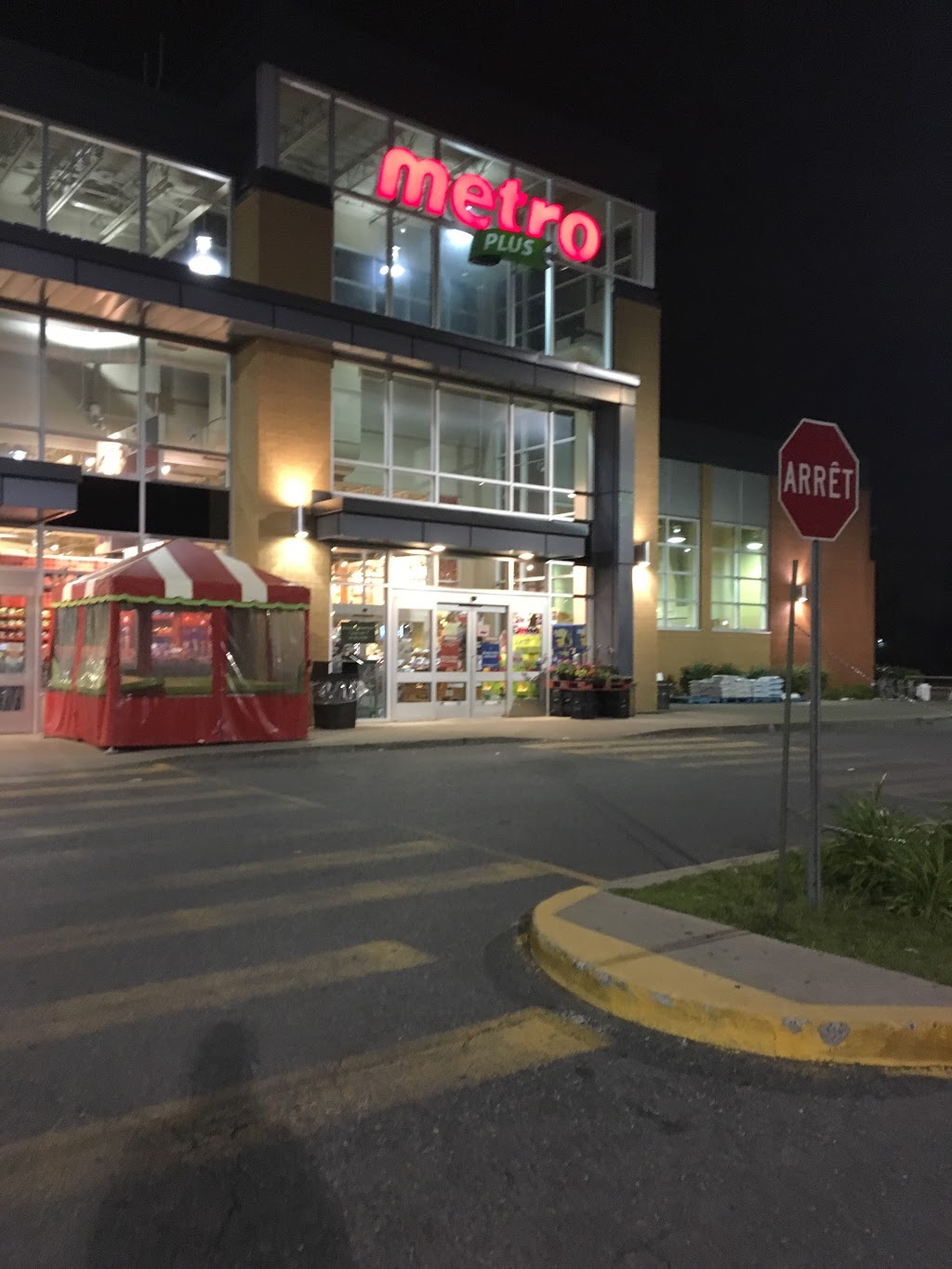 Metro Plus Riendeau Beloeil | 1030 Rue Saint-Jean-Baptiste, Beloeil, QC J3G 0J1, Canada | Phone: (450) 536-1113