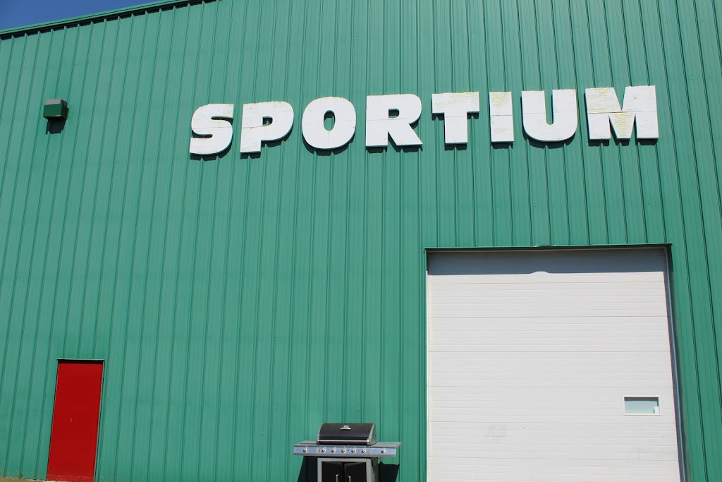 Sportium Val-Des-Monts | 5 Chem. du Manoir, Val-des-Monts, QC J8N 7E8, Canada | Phone: (819) 671-0569