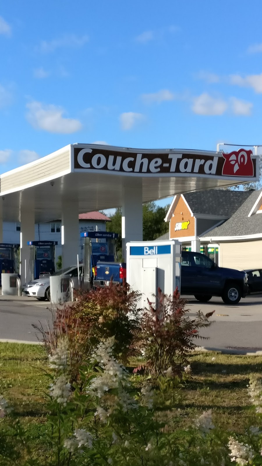 Couche-Tard | 1349 QC-117, Val-David, QC J0T 2N0, Canada | Phone: (819) 322-5327