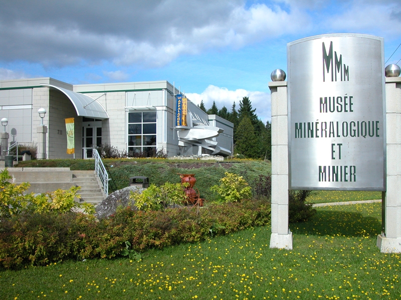 Minéro - Musée de Thetford | KB3 | 711 Boulevard Frontenac O, Thetford Mines, QC G6G 7Y8, Canada | Phone: (418) 335-2123