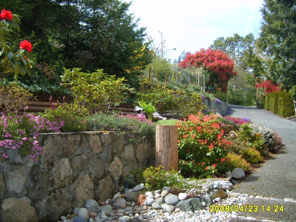 Bayridge Victoria Bed and Breakfast | 5175 Beckton Rd, Victoria, BC V8Y 2C2, Canada | Phone: (250) 658-8592