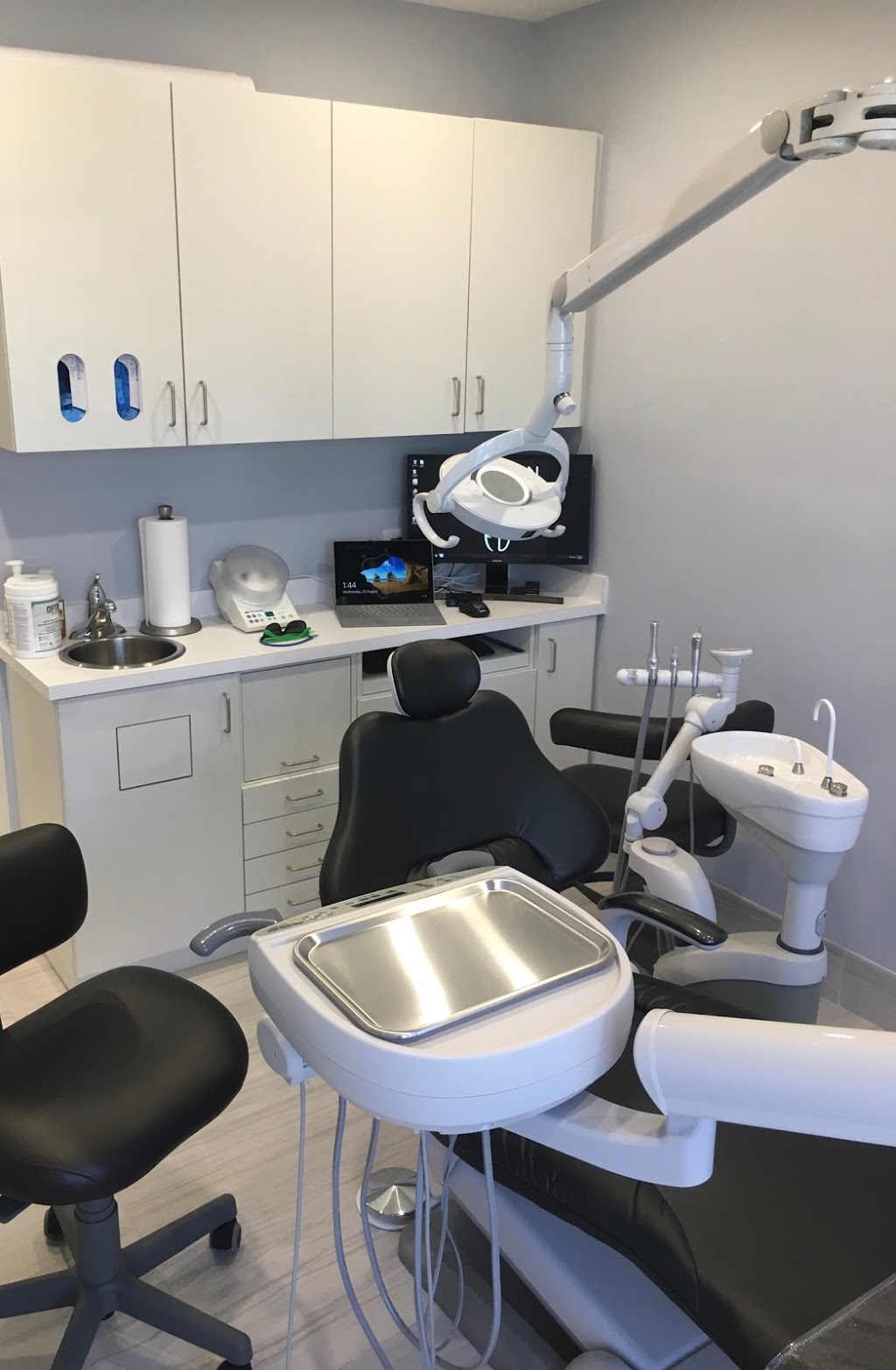 McCowan Family Dental | 605 McCowan Rd, Scarborough, ON M1J 1J9, Canada | Phone: (416) 438-9889