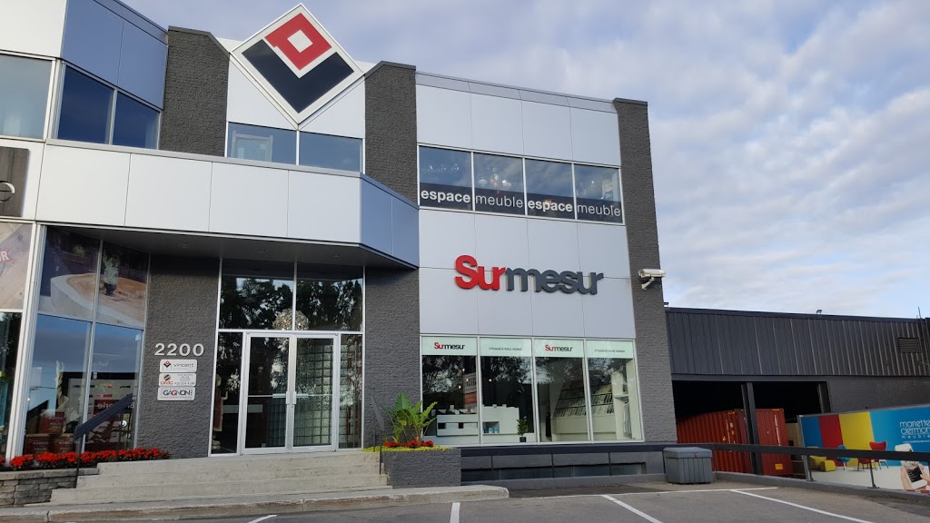 Boutique Surmesur | 2200 Boulevard le Corbusier #200, Laval, QC H7S 2C9, Canada | Phone: (450) 934-0204