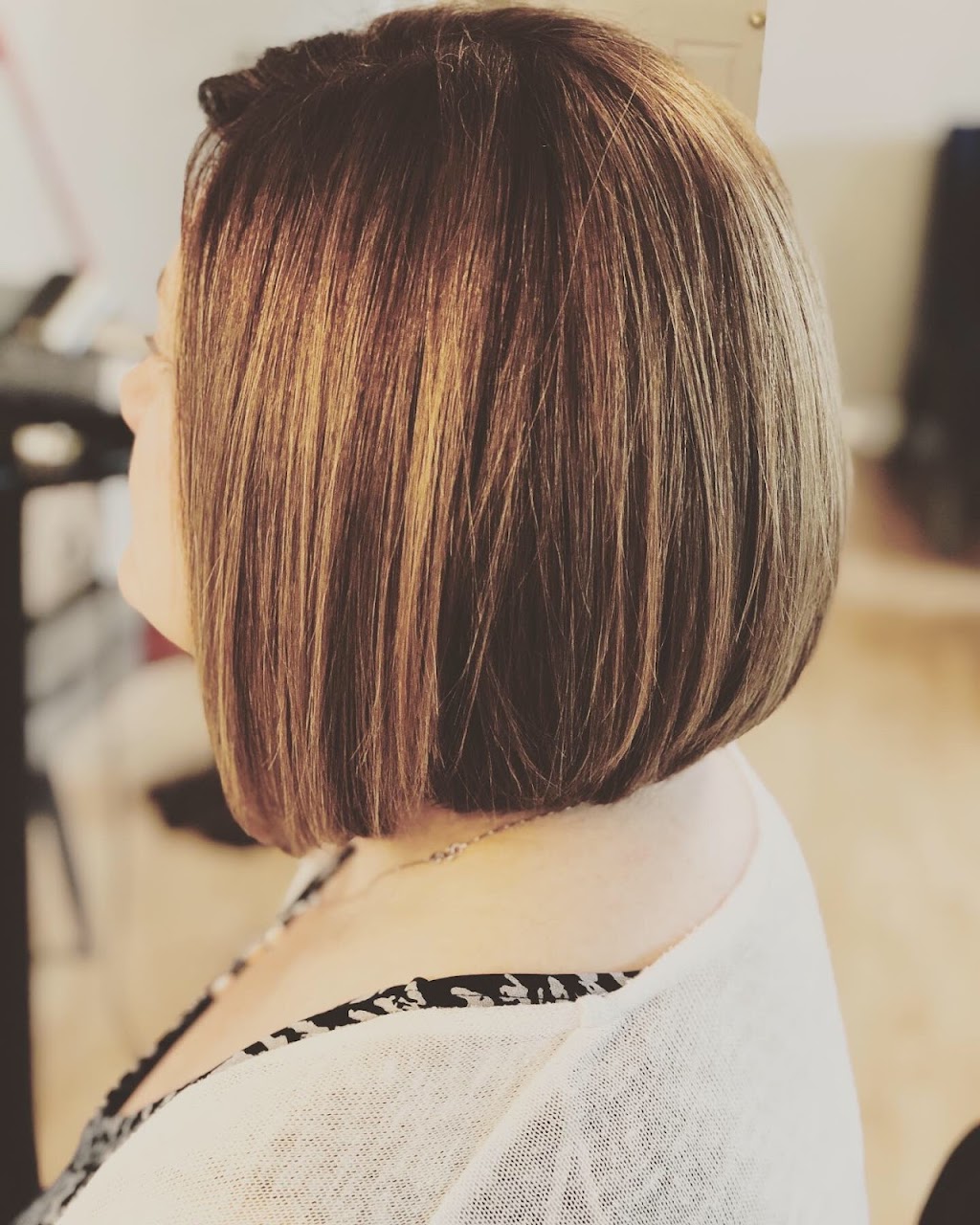 Style By Sakina | 5 Garden Ct, Amherst, NS B4H 4R8, Canada | Phone: (306) 491-1852